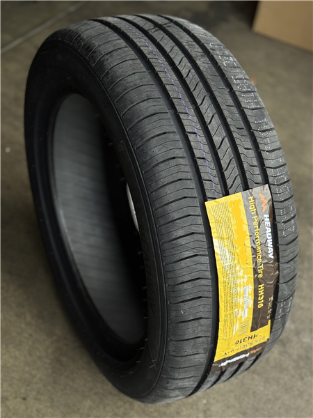 215/65R17 HEADWAY HIGH PERFORMANCE HH316 99H 500AA