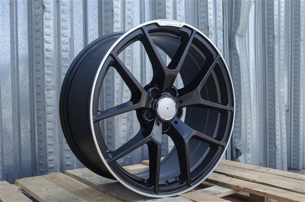 MB1 MATTE BLACK/MACHINE TIP 18X9.5 5X112 +38 +66.6 *USED*